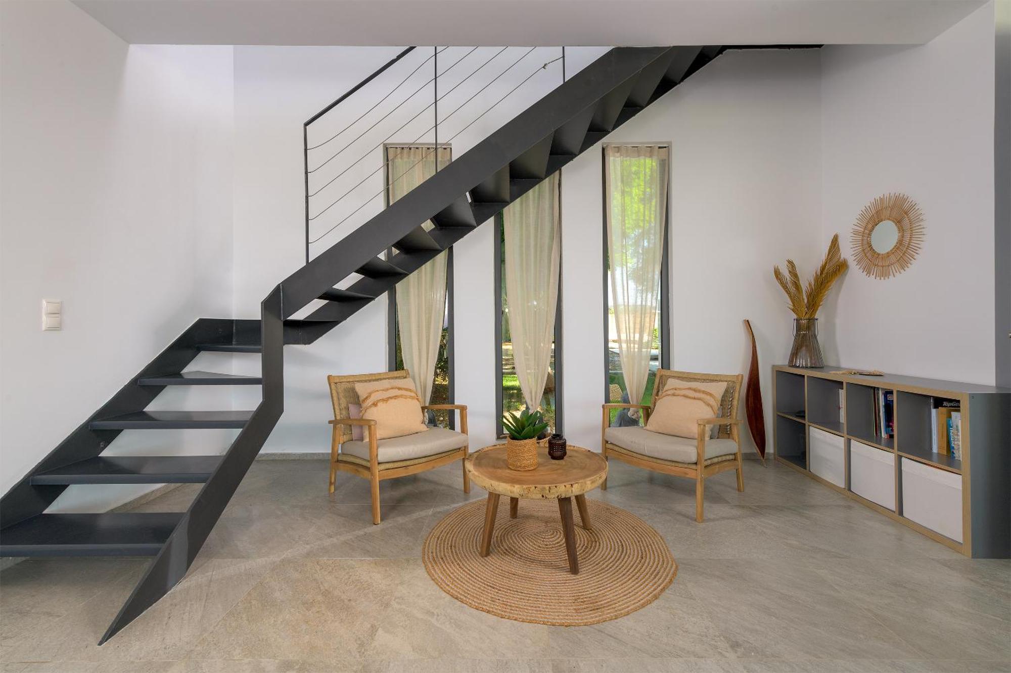 Villa Renee Front Executive Luxury Soroni