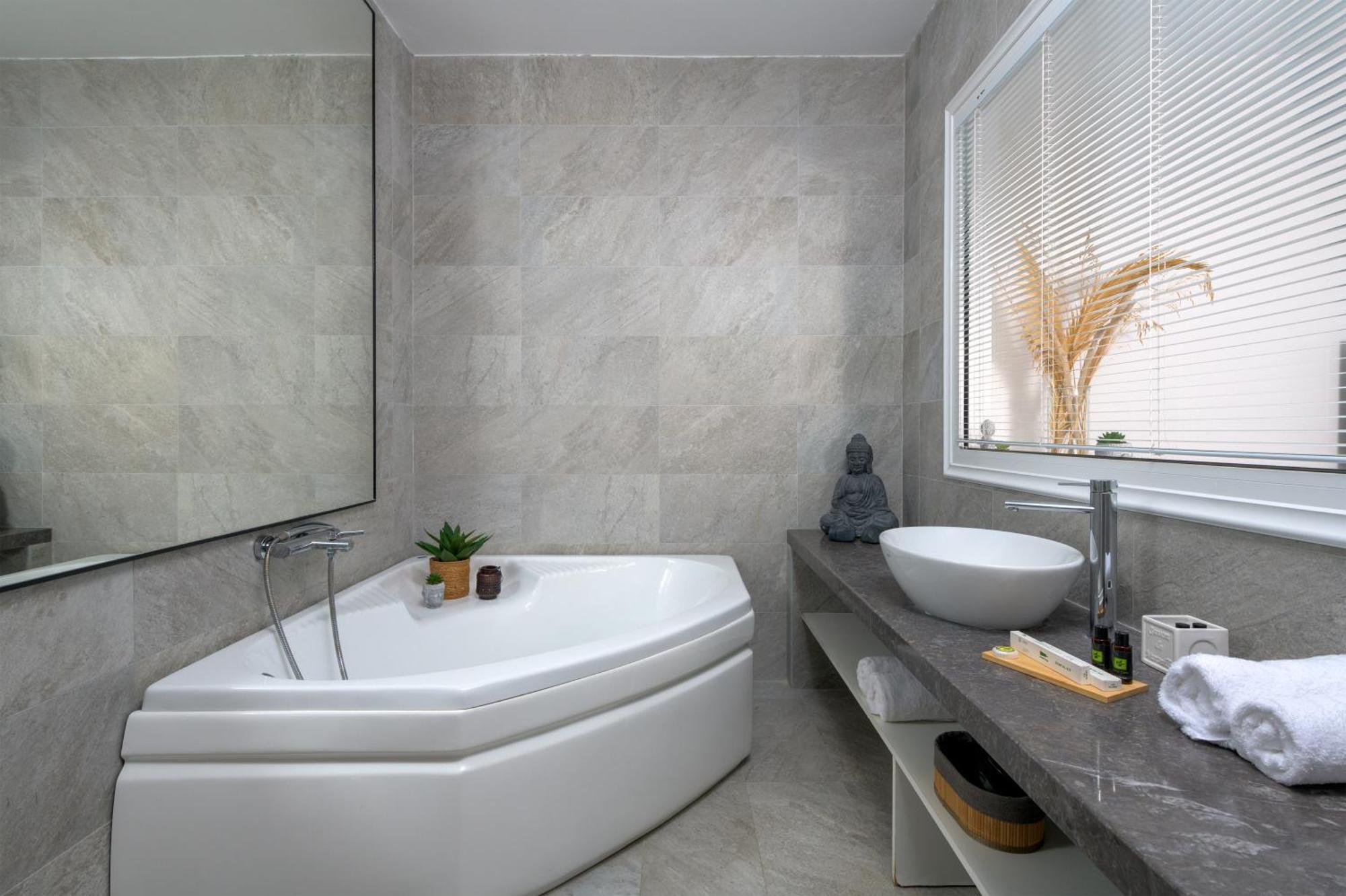 Renee Front Executive Luxury Villa