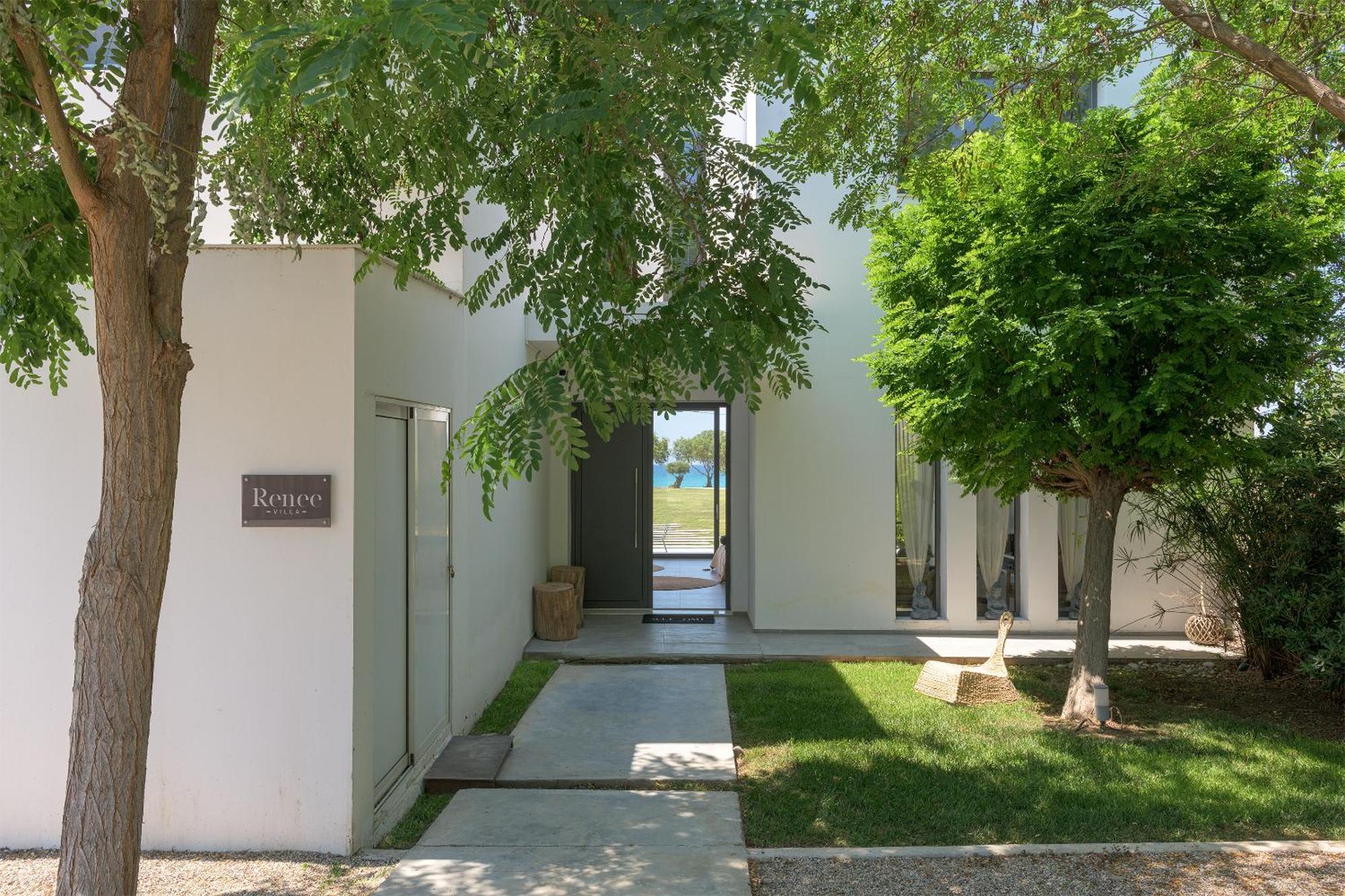 Villa Renee Front Executive Luxury