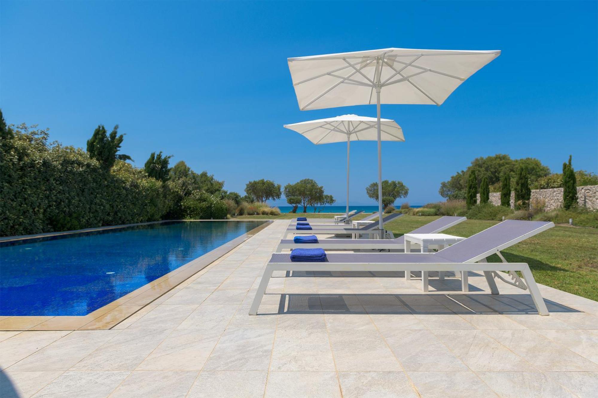 Villa Renee Front Executive Luxury Soroni